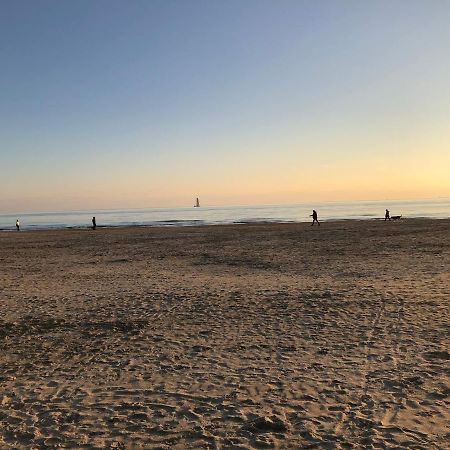 La Grande Motte Plage Mer Soleil Centre Ville Luaran gambar